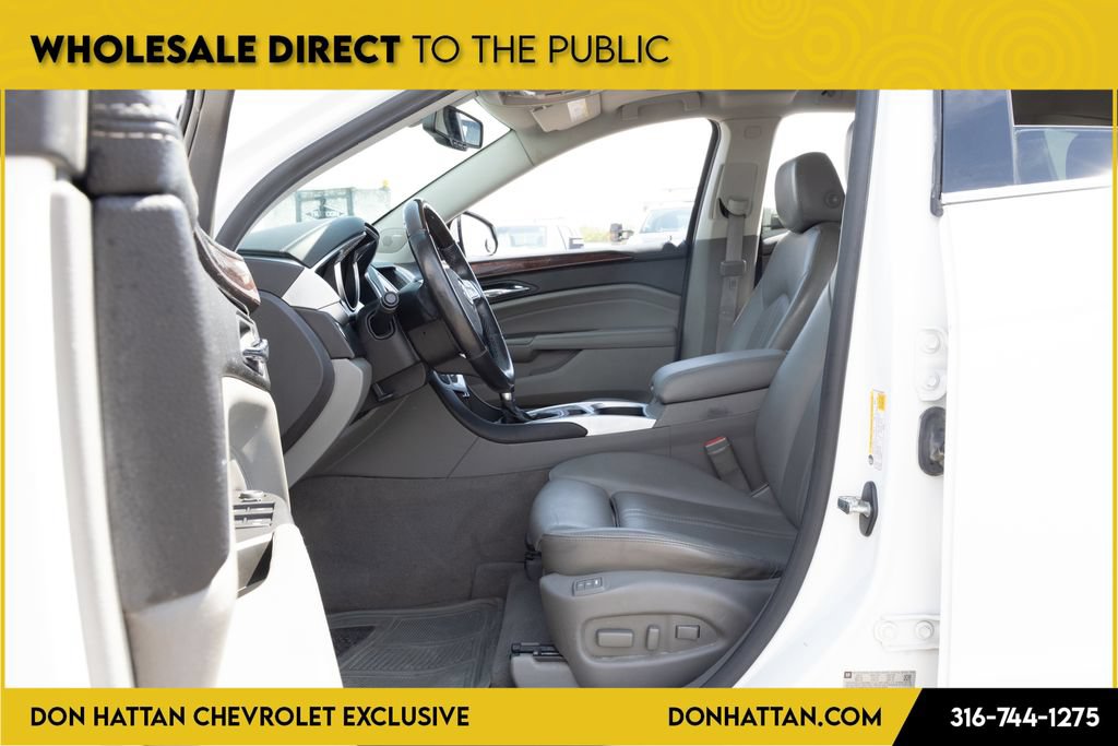 Used 2012 Cadillac SRX Luxury AWD/4WD image 4