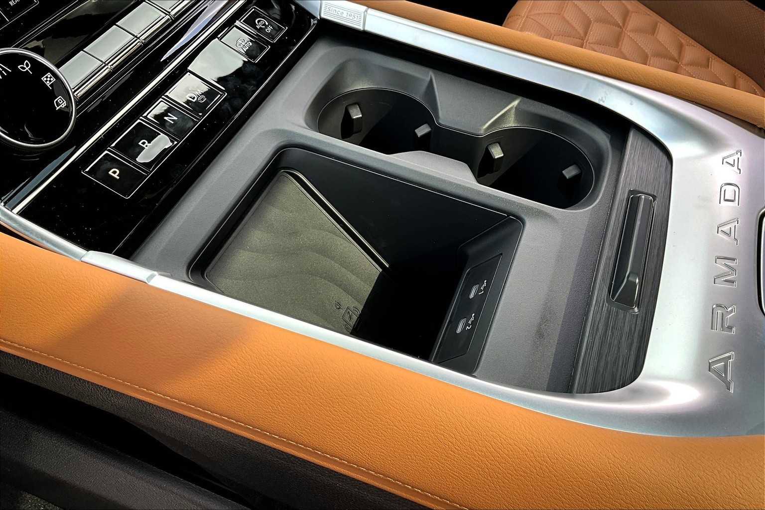 New 2025 Nissan Armada Platinum Reserve image 14