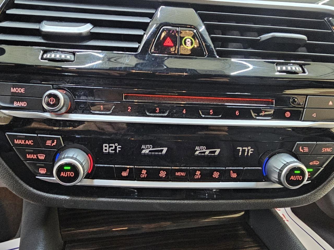 Used 2019 BMW 540i xDrive AWD/4WD image 36