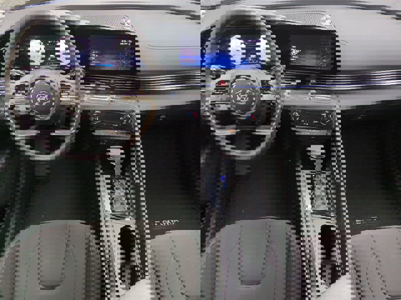 Certified 2024 Hyundai Elantra SEL image 13