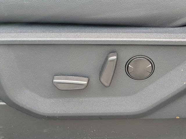 Used 2025 Ford F450 Lariat AWD/4WD image 21