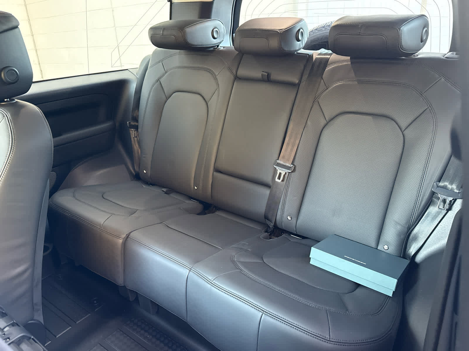 Certified 2024 Land Rover Defender 90 S image 14