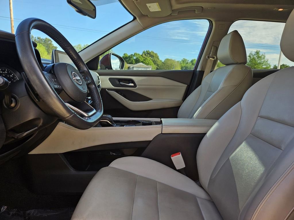 Used 2023 Nissan Rogue SL image 10