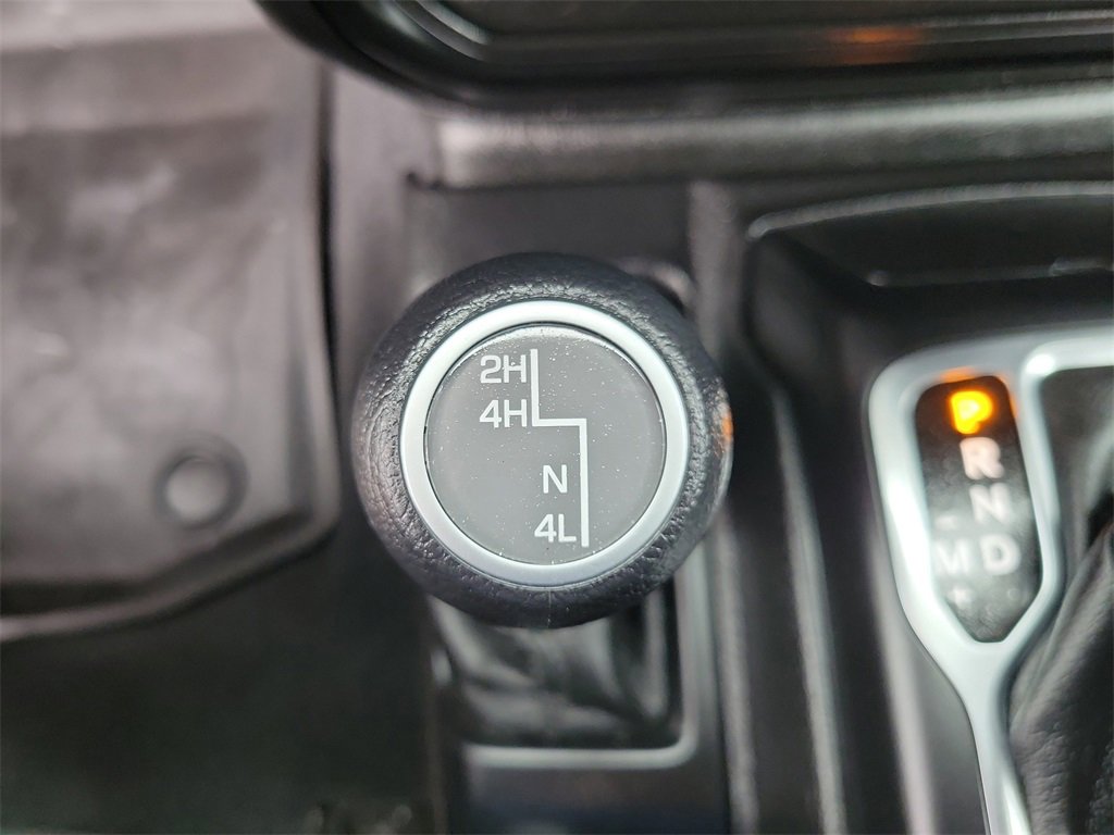 Used 2020 Jeep Wrangler Sport image 28