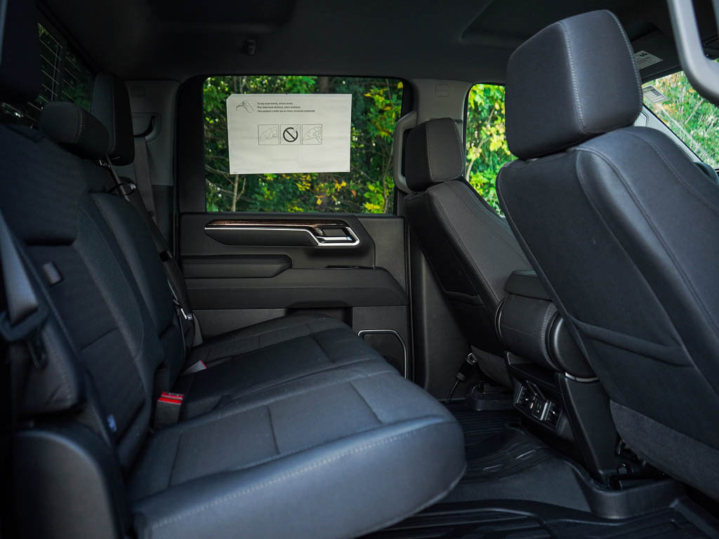 New 2026 GMC Sierra 3500 SLE w/ SLE Value Package image 11