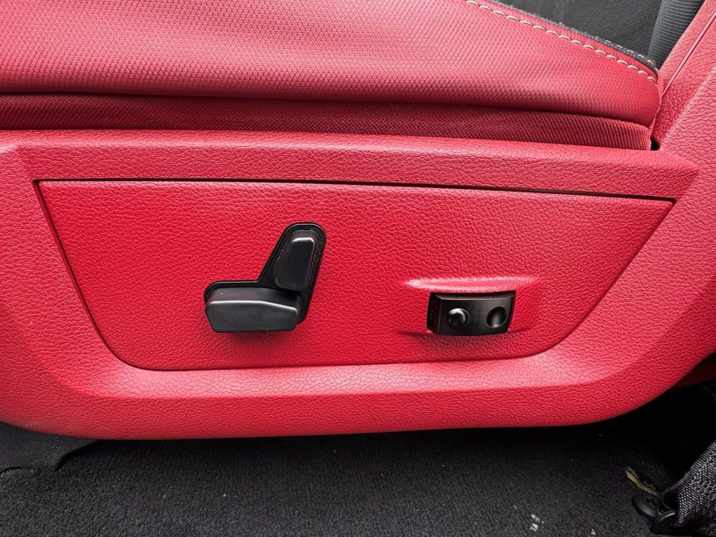 Used 2017 RAM 1500 Rebel image 18