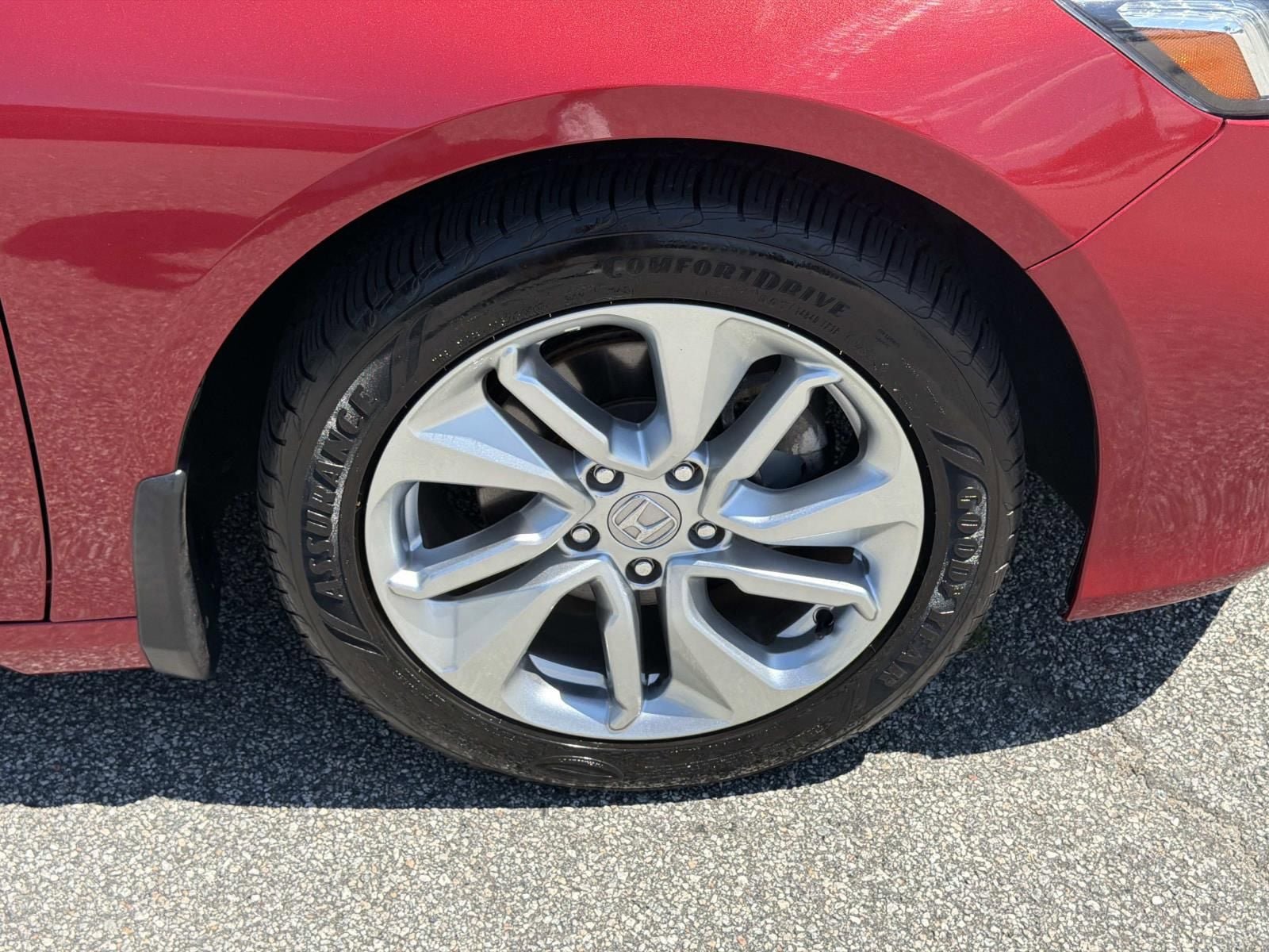 Used 2019 Honda Accord LX image 12