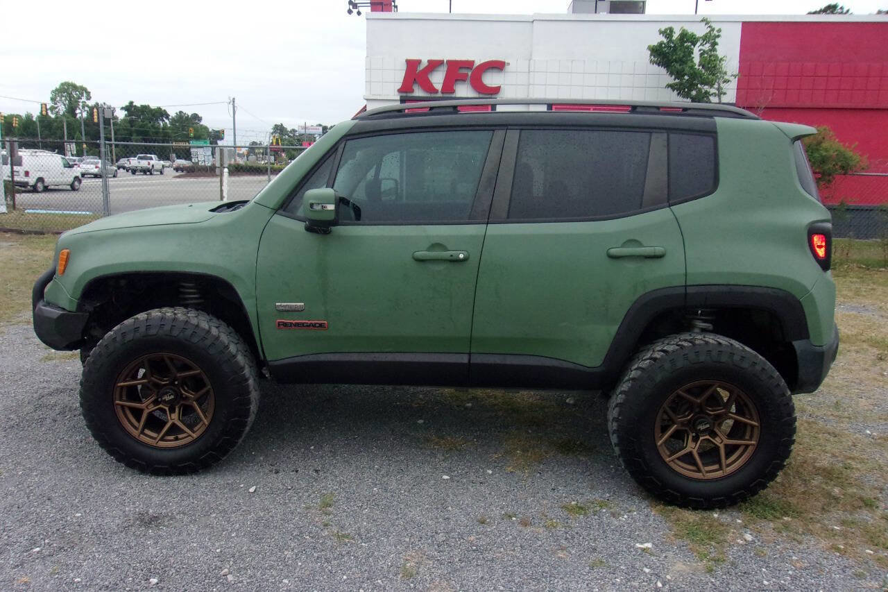 Used 2016 Jeep Renegade 75th Anniversary AWD/4WD image 8