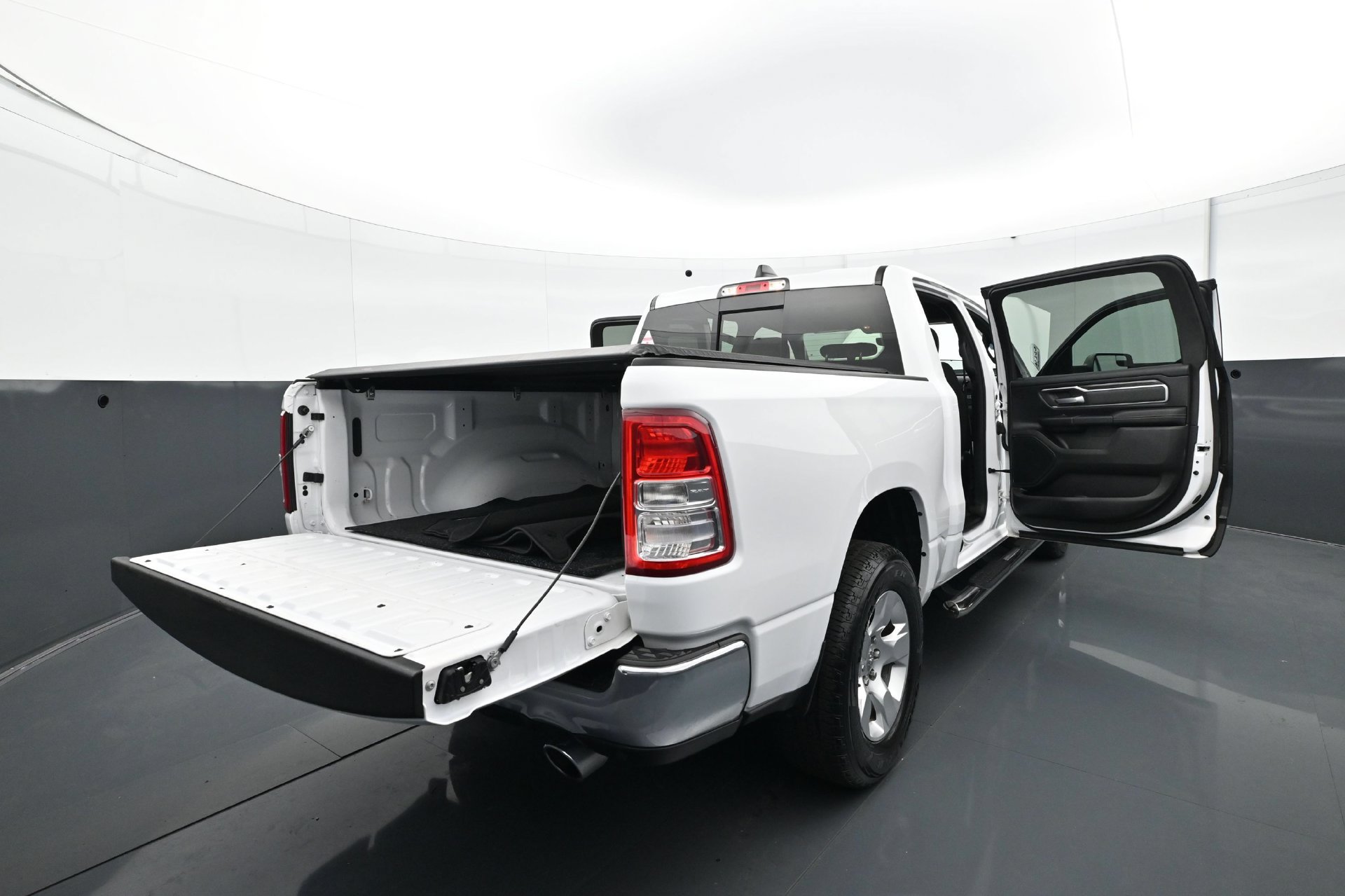 Used 2021 RAM 1500 Big Horn AWD/4WD image 34