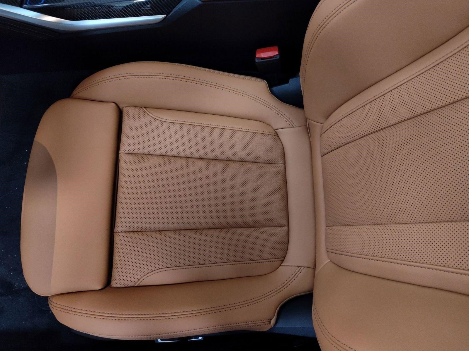 New 2026 BMW i4 M60 w/ M Carbon Exterior Package image 18