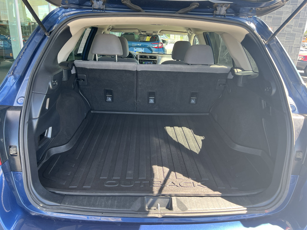 Used 2019 Subaru Outback 2.5i Premium AWD/4WD image 32