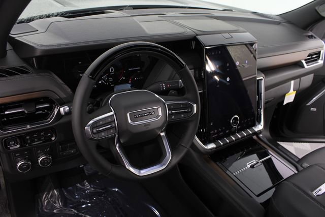 New 2026 GMC Yukon Denali w/ Denali Reserve Package image 11