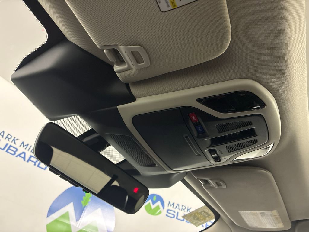 Used 2023 Subaru Outback Limited XT AWD/4WD image 19