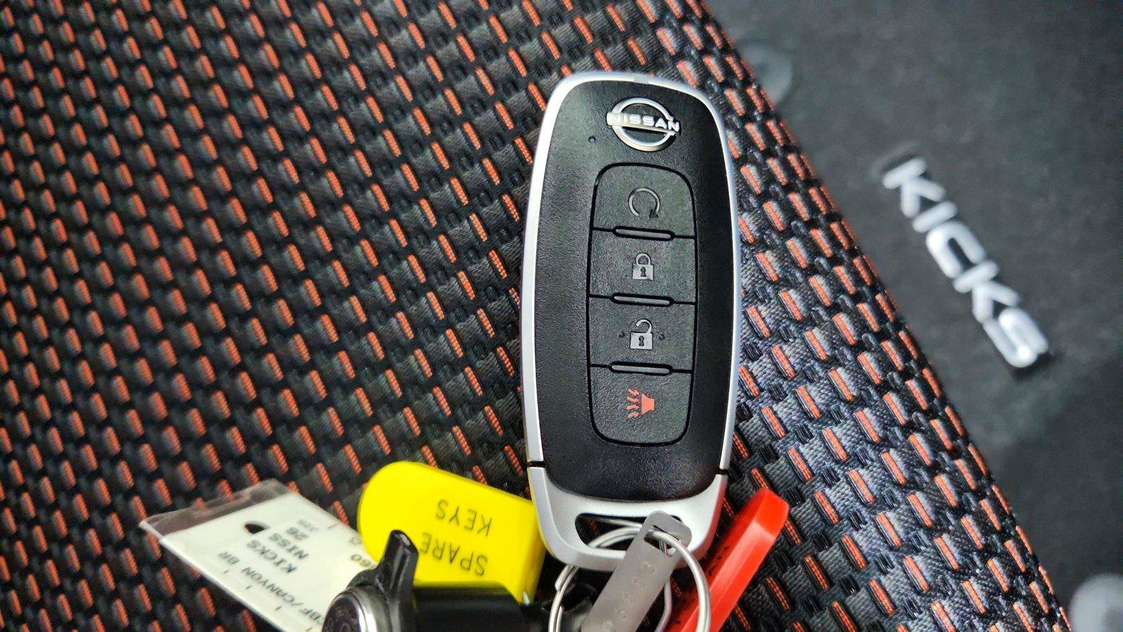 Used 2026 Nissan Kicks SR w/ Cold Weather Package AWD/4WD image 37