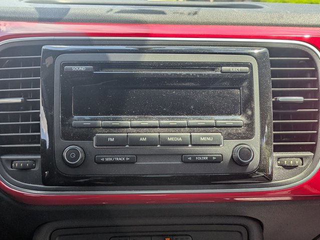 Used 2015 Volkswagen Beetle 1.8T image 14