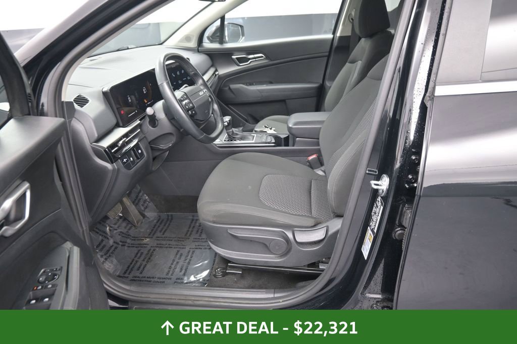 Used 2026 Kia Sportage LX FWD image 28