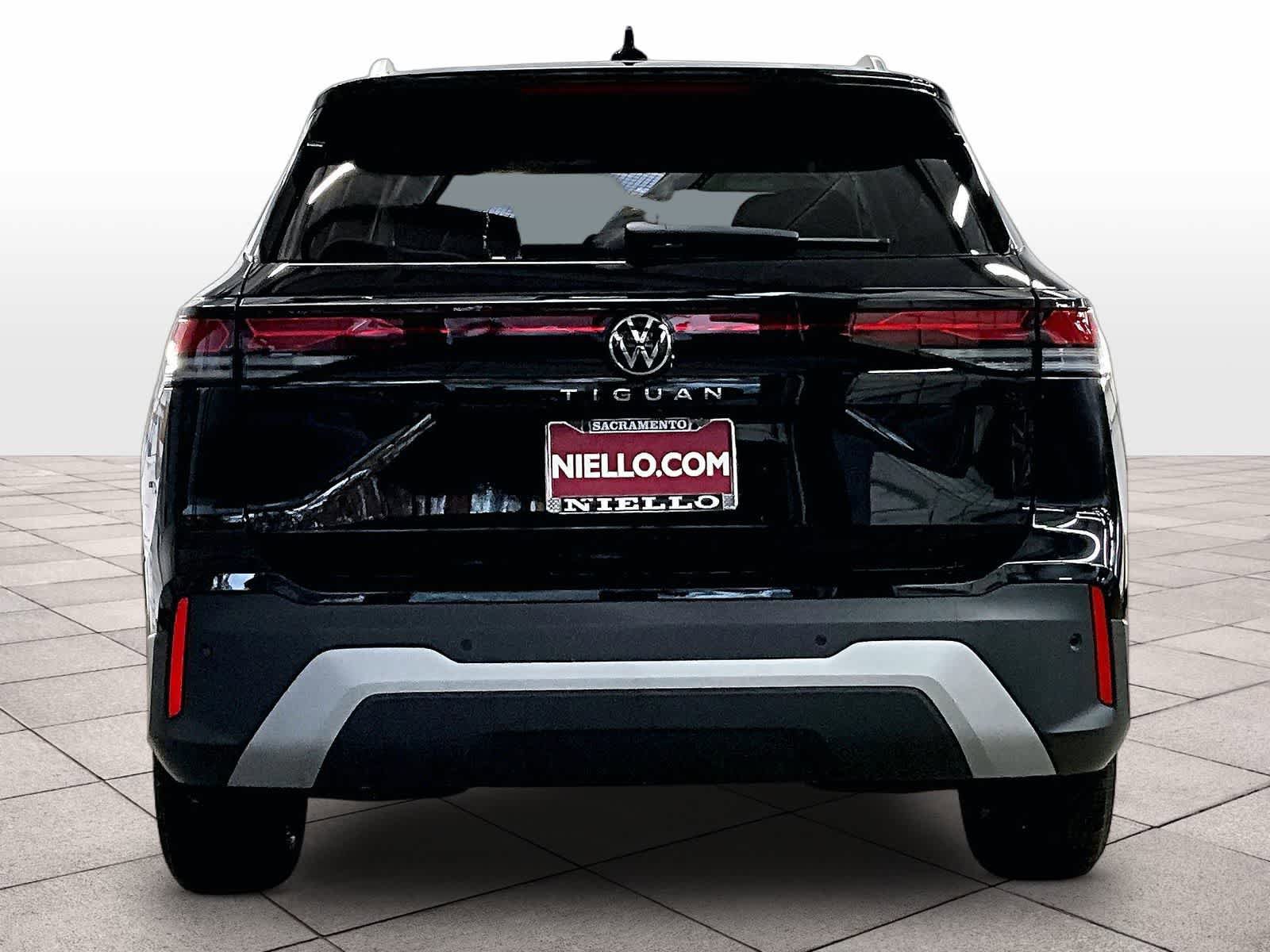 New 2026 Volkswagen Tiguan S AWD/4WD image 4