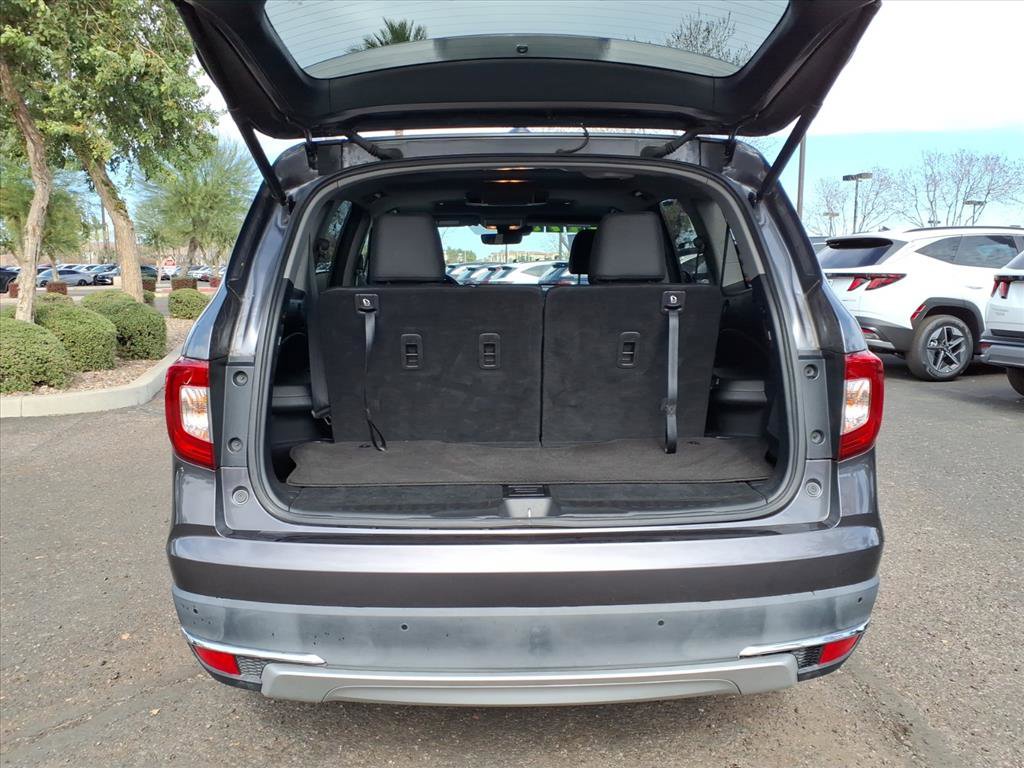 Used 2021 Honda Pilot Touring image 10