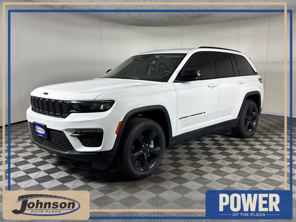 Certified 2023 Jeep Grand Cherokee Limited w/ Black Appearance Package AWD/4WD image 1