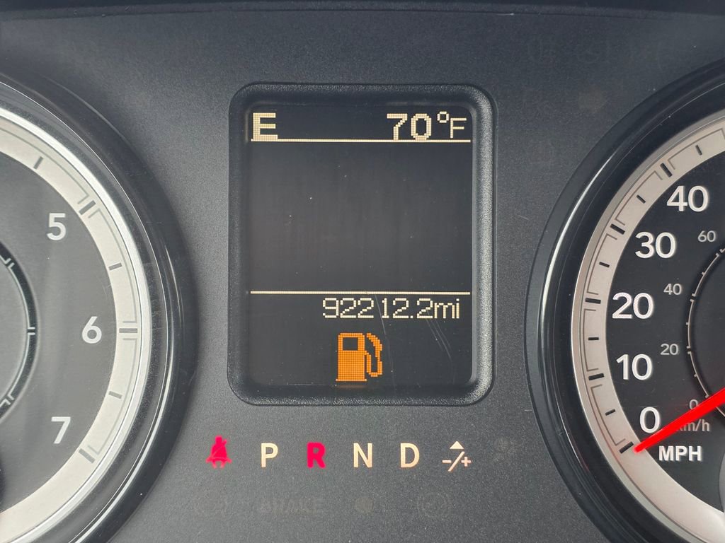 Used 2017 RAM 1500 ST w/ SXT Appearance Group AWD/4WD image 23