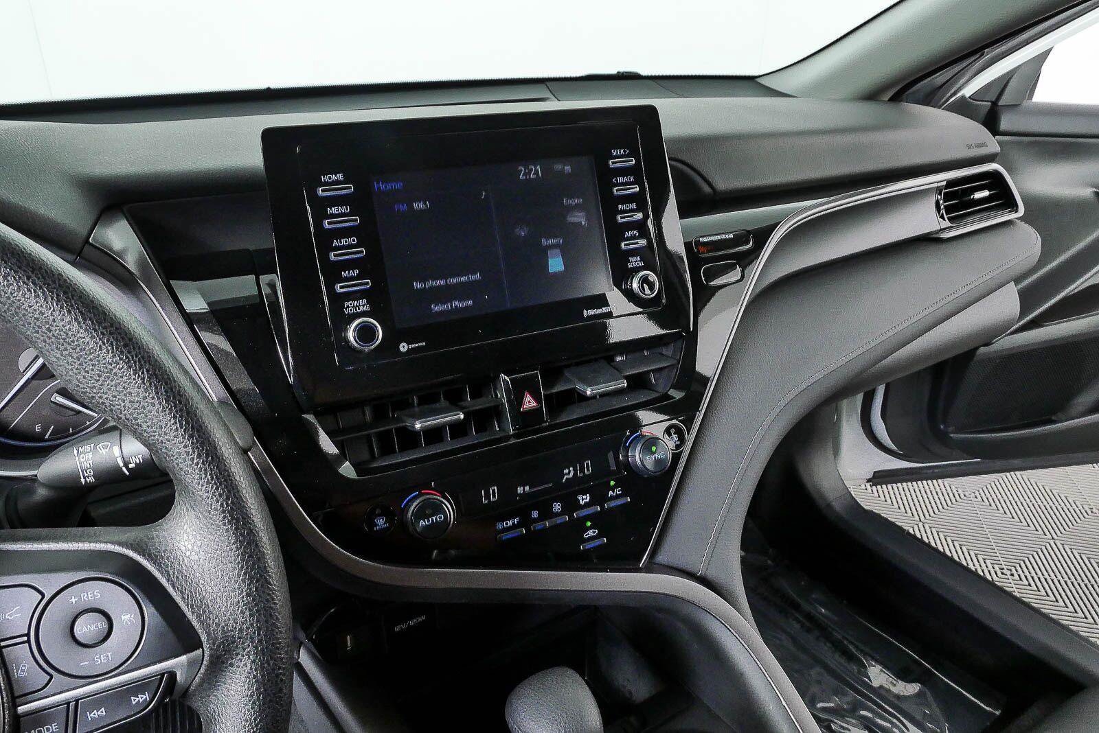 Used 2024 Toyota Camry LE FWD image 12