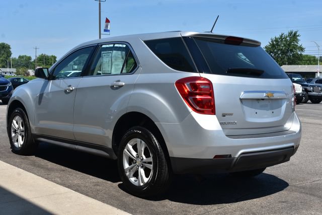 Used 2017 Chevrolet Equinox LS FWD image 13