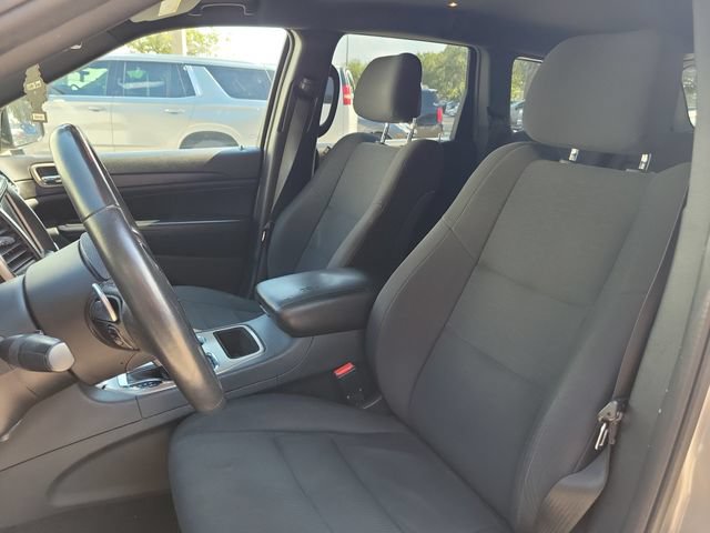 Used 2016 Jeep Grand Cherokee Laredo w/ Quick Order Package 23E RWD image 21