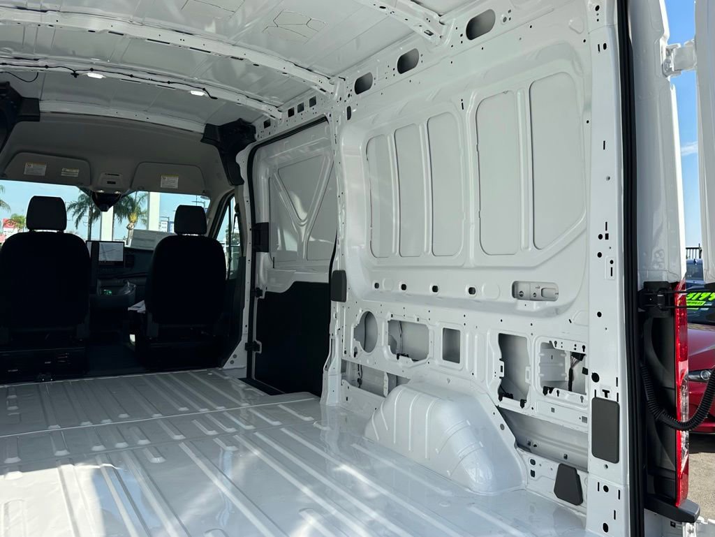 New 2026 Ford Transit 250 Low Roof image 11