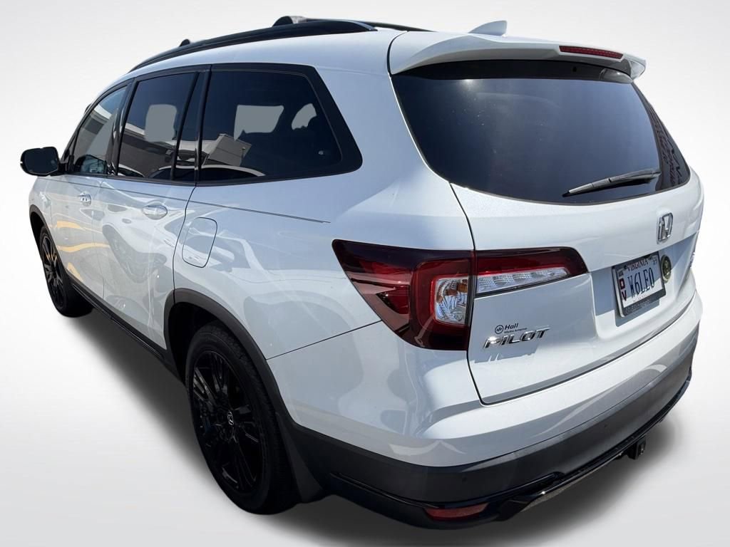 Used 2021 Honda Pilot Black Edition image 4