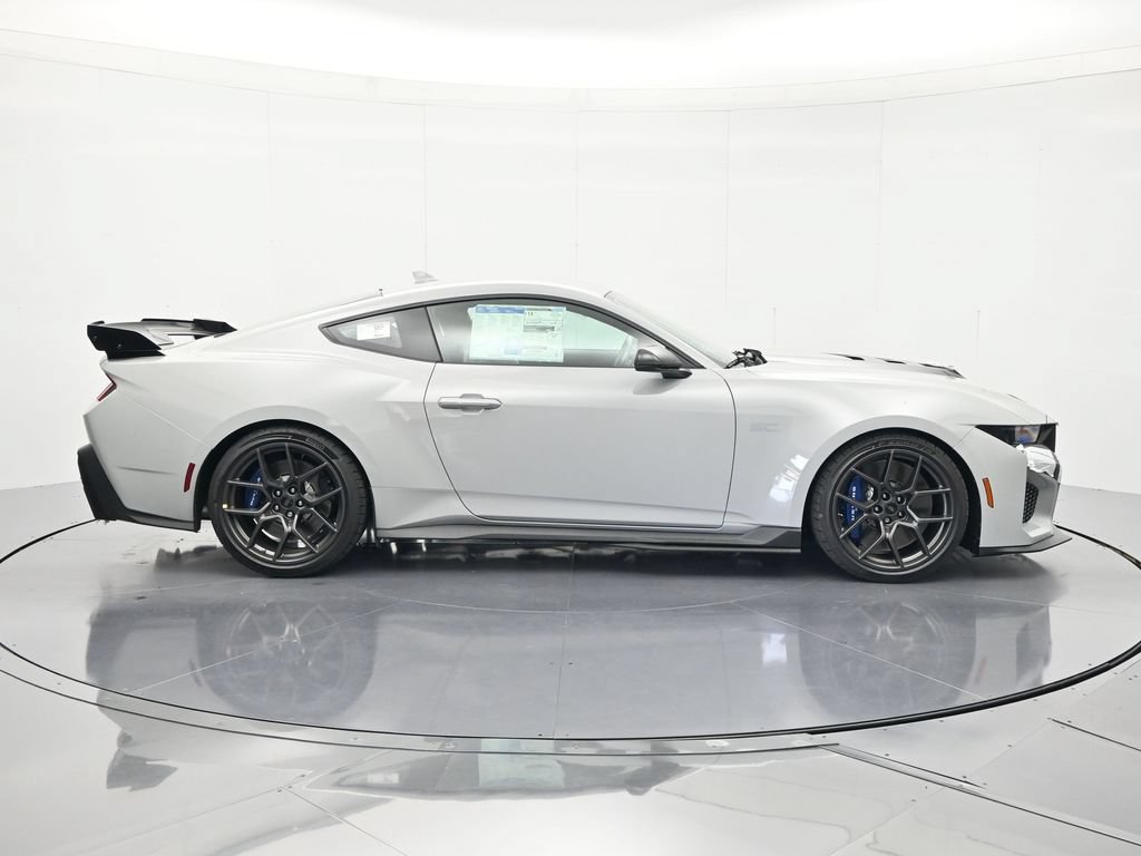 New 2026 Ford Mustang Dark Horse SC w/ Carbon Fiber Exterior Package RWD image 4