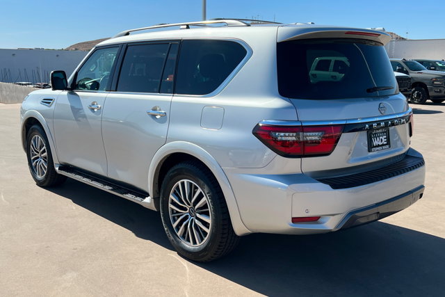 Used 2023 Nissan Armada SL w/ Captain's Chairs Package AWD/4WD image 3