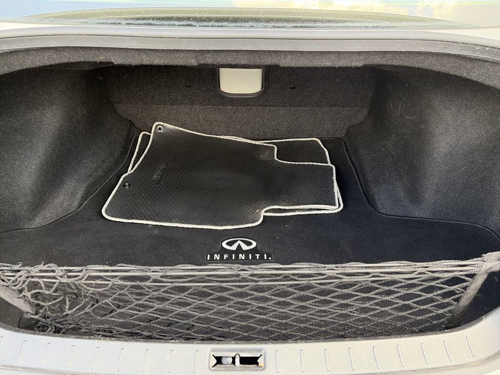 Used 2015 INFINITI Q40 w/ Moonroof Package image 31