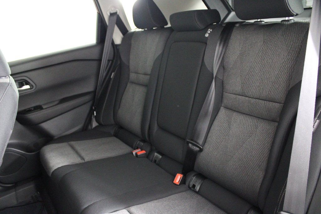 Certified 2026 Nissan Rogue SV FWD image 17