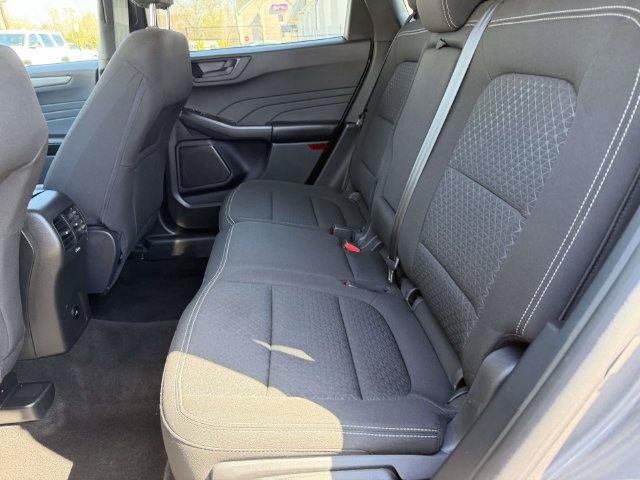 Used 2024 Ford Escape Active AWD/4WD image 14
