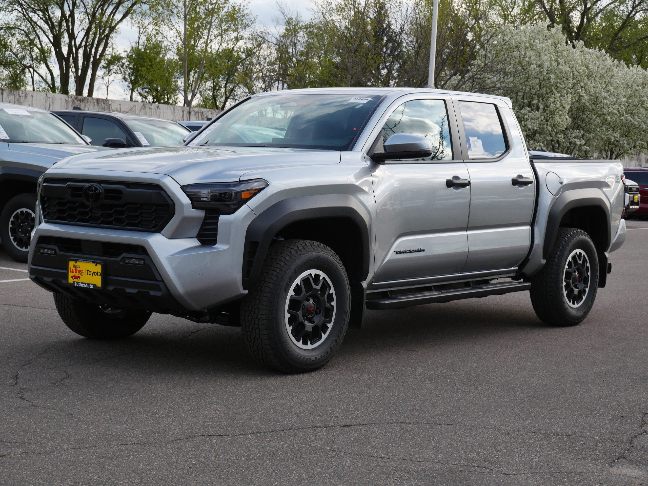 New 2026 Toyota Tacoma TRD Off-Road AWD/4WD image 4