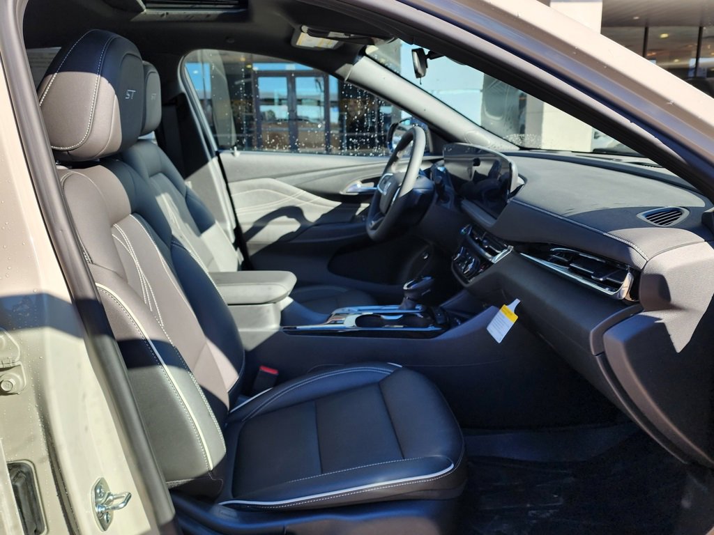 New 2026 Buick Envista Sport Touring w/ Studio Series image 37