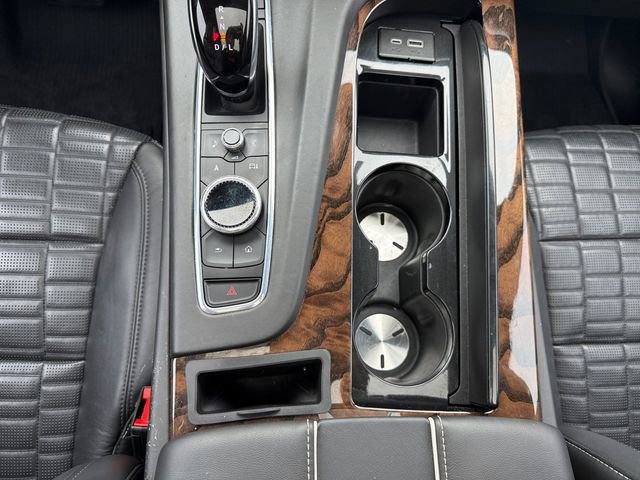 Used 2021 Cadillac Escalade Sport Platinum RWD image 11