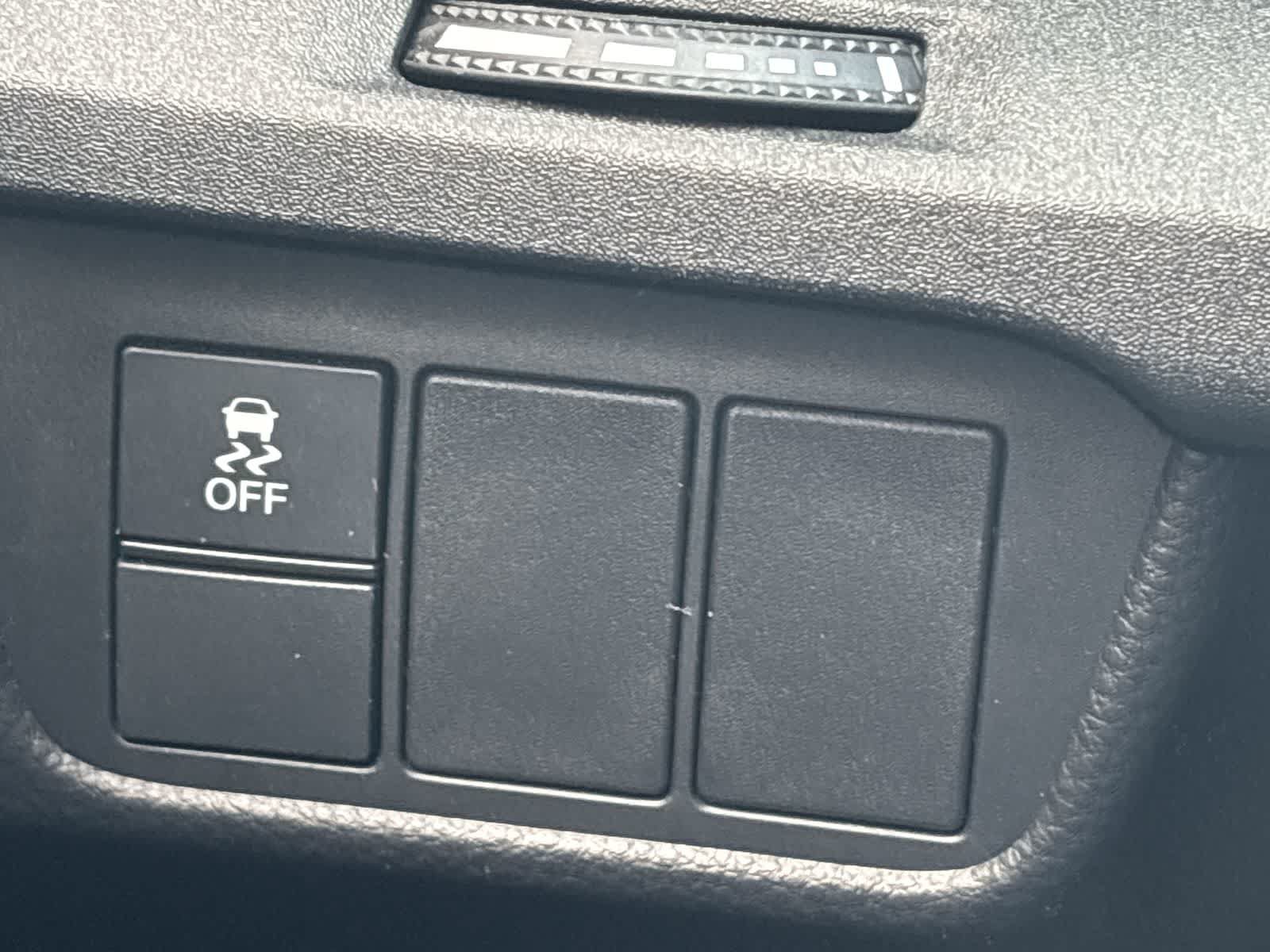 Used 2023 Honda CR-V LX image 18