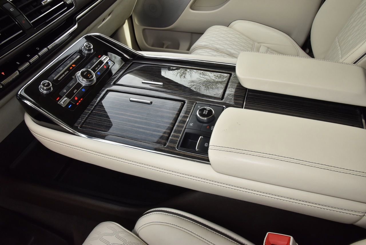 Certified 2023 Lincoln Navigator Black Label image 31