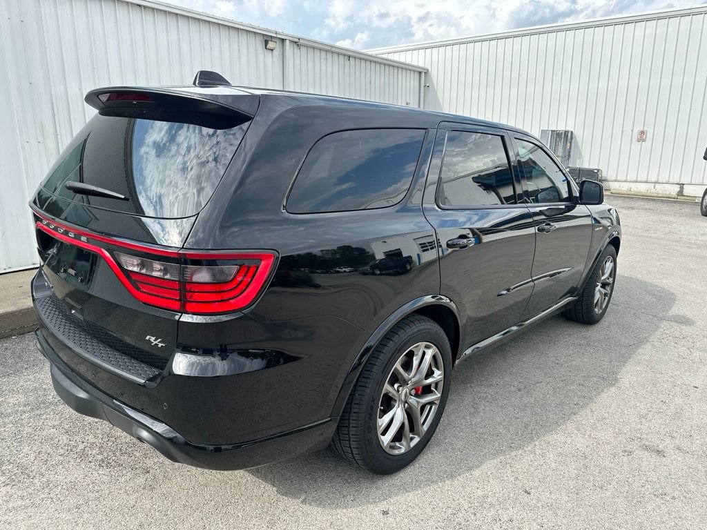 Used 2022 Dodge Durango R/T w/ Tow 'N Go Package AWD/4WD image 3