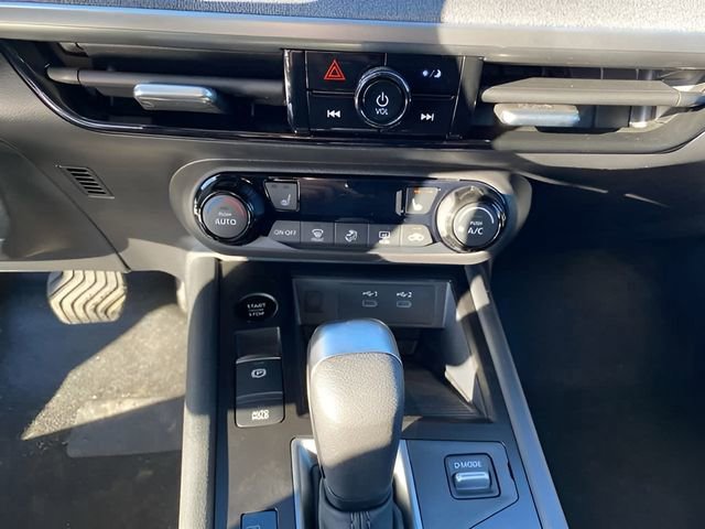 New 2026 Nissan Kicks SV w/ SV Premium Package image 18