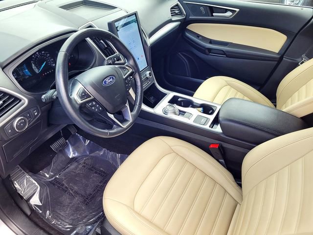 Certified 2022 Ford Edge SEL w/ Convenience Package AWD/4WD image 10