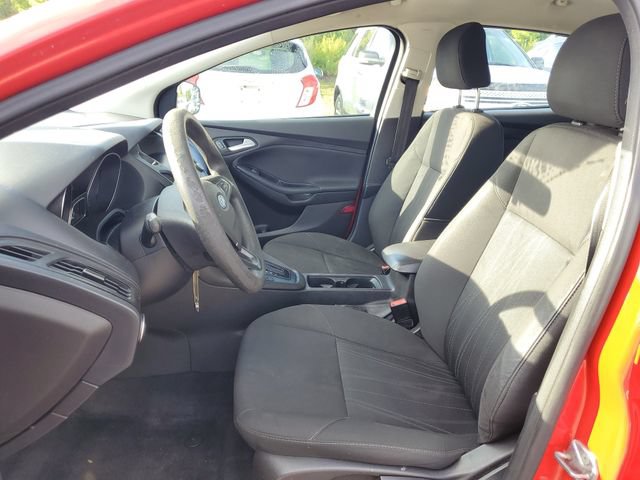 Used 2016 Ford Focus SE FWD image 10