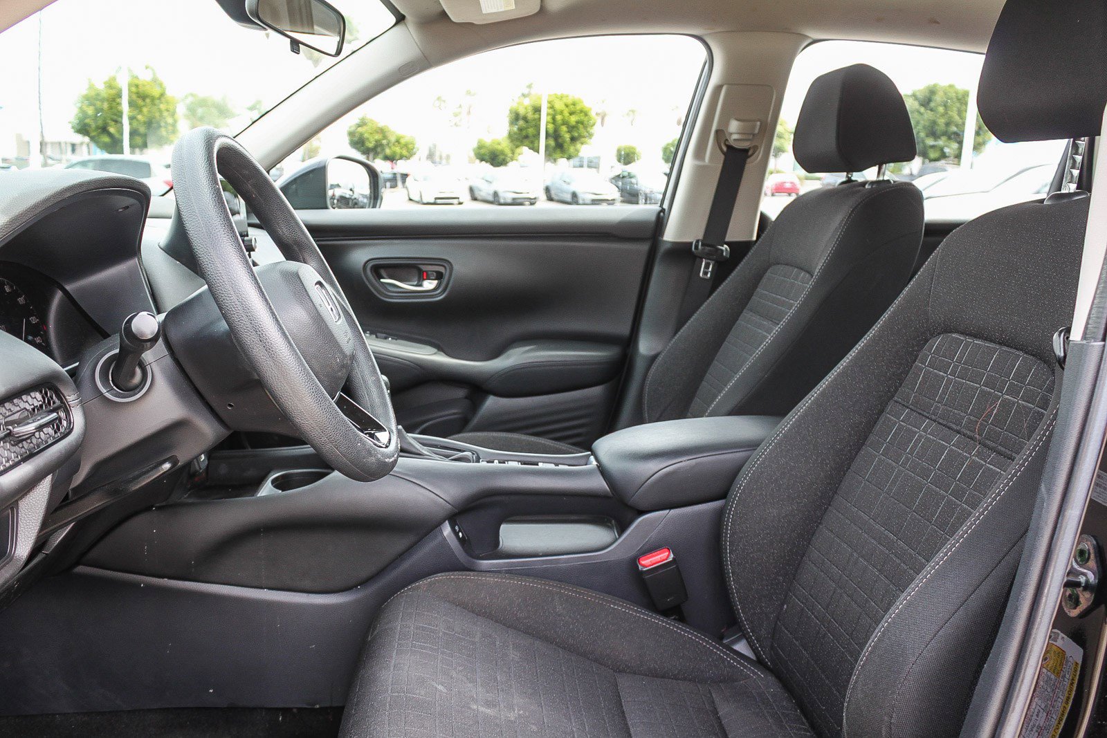 Used 2024 Honda HR-V LX image 18