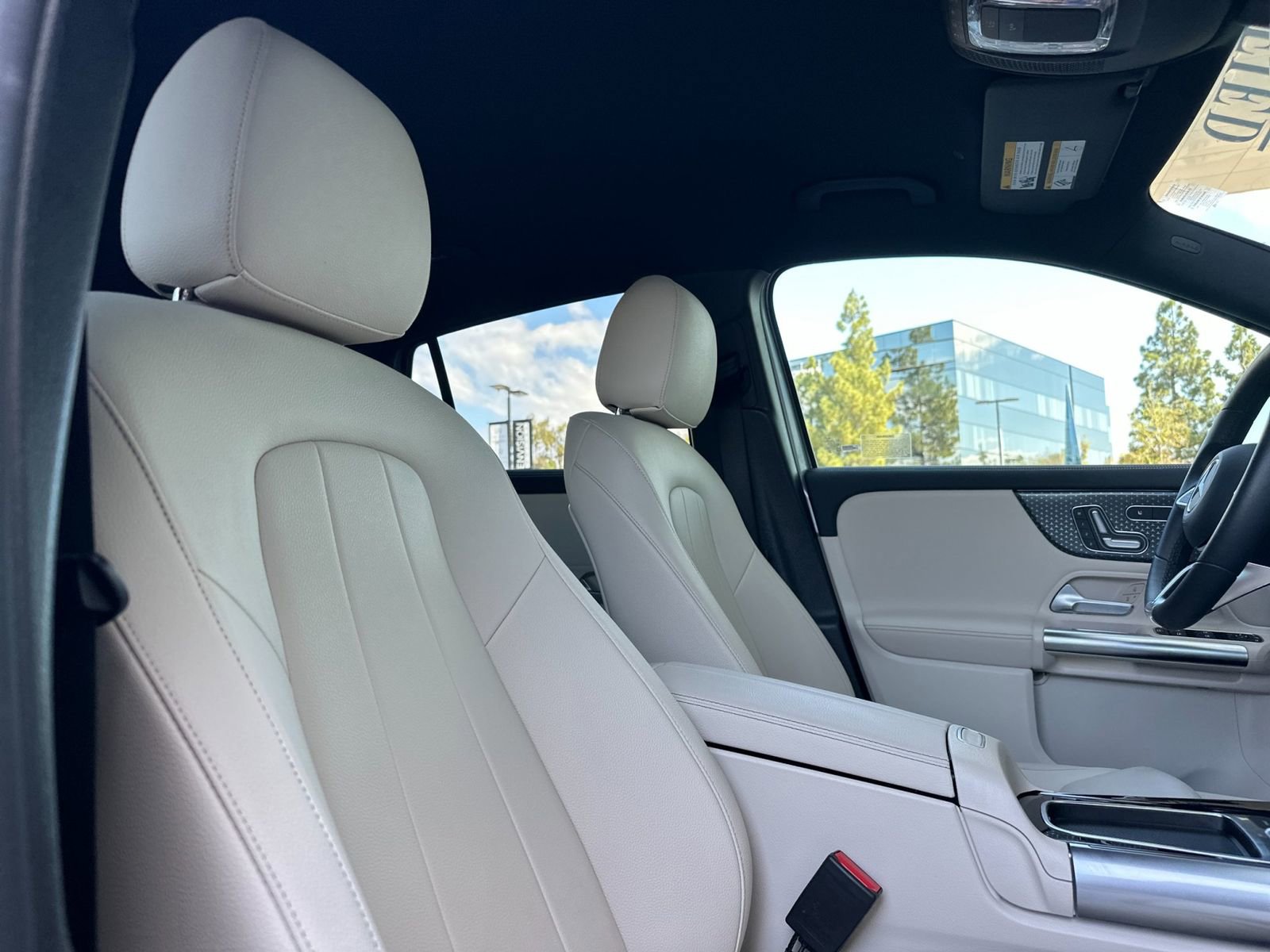 Certified 2026 Mercedes-Benz GLA 250 4MATIC image 18