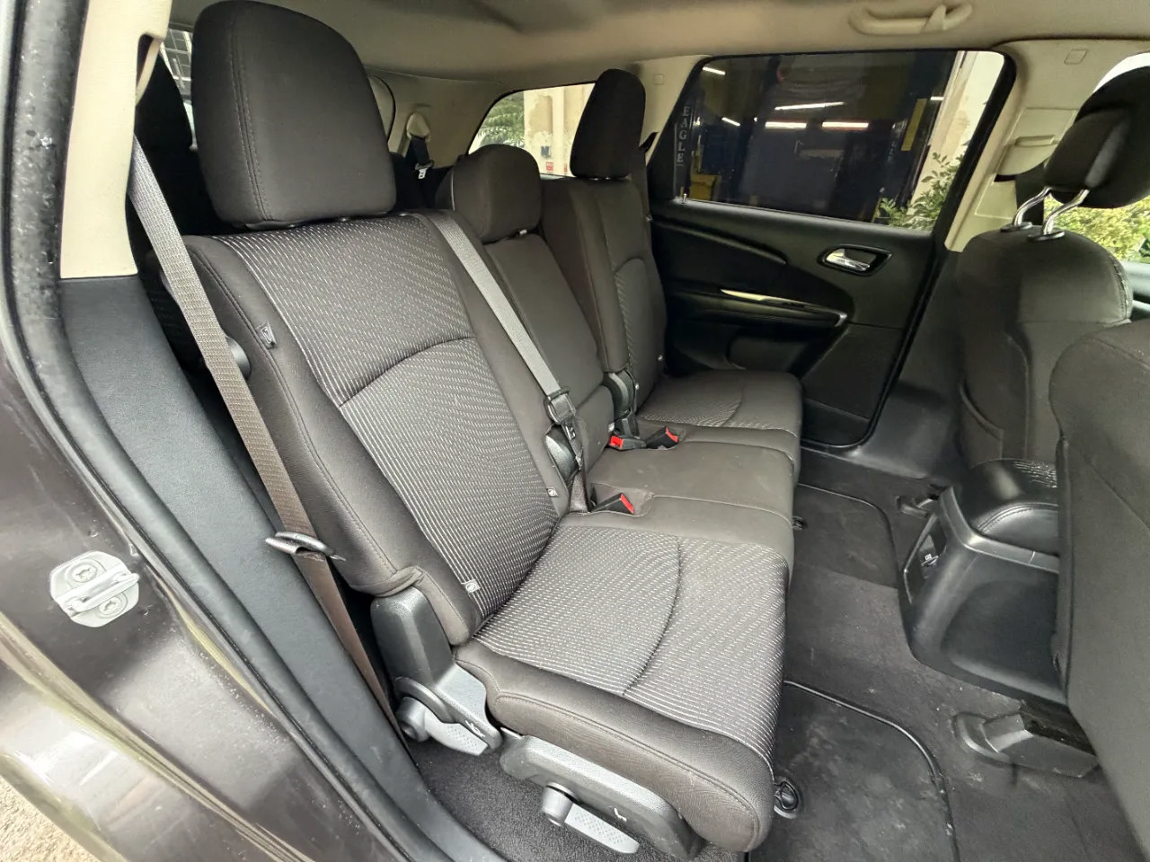 Used 2019 Dodge Journey SE w/ Connectivity Group FWD image 29