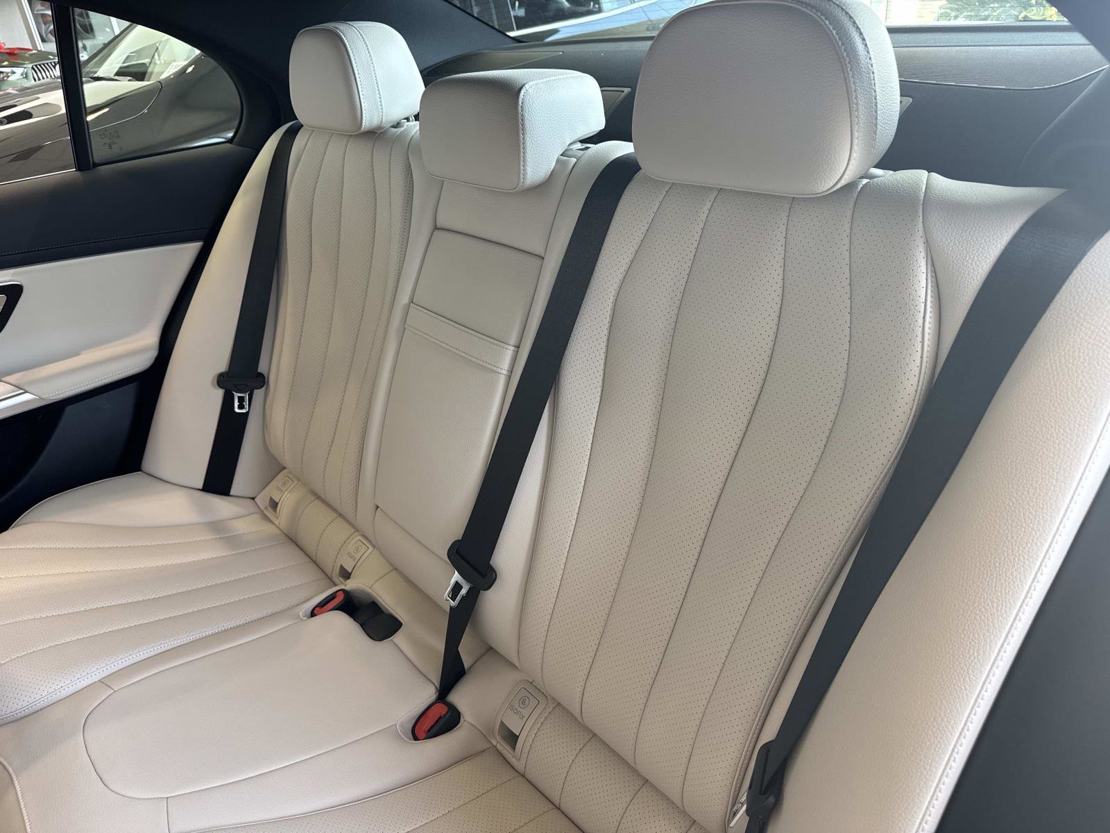 New 2026 Mercedes-Benz E 450 4MATIC Sedan image 14