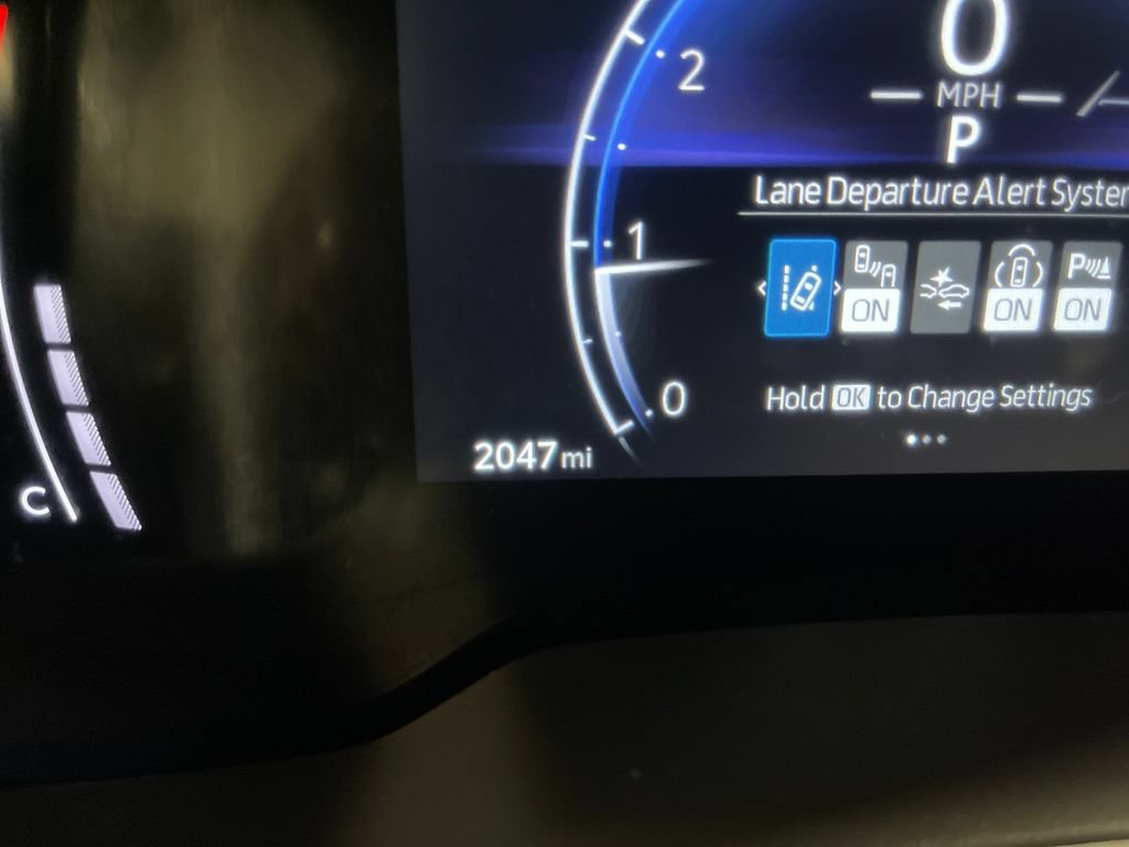 Certified 2025 Toyota Corolla Cross XLE w/ Convenience Package AWD/4WD image 19