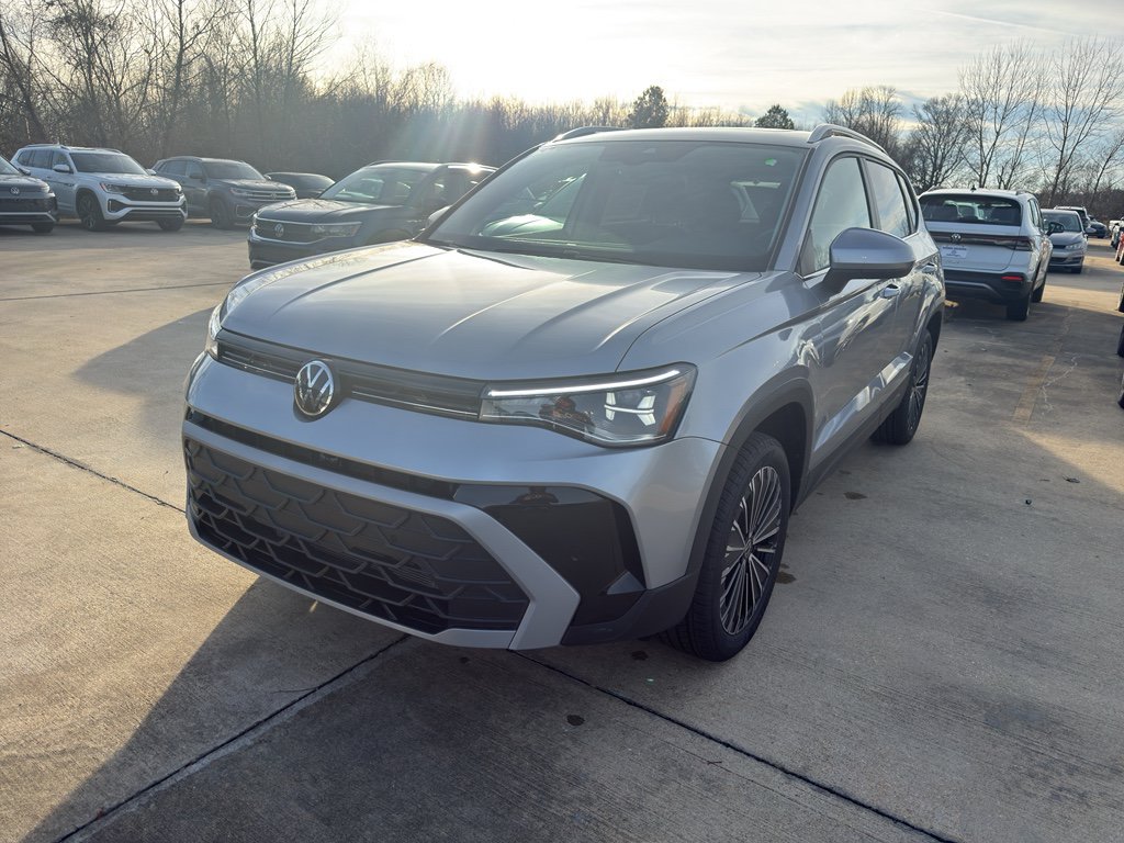 New 2026 Volkswagen Taos SE