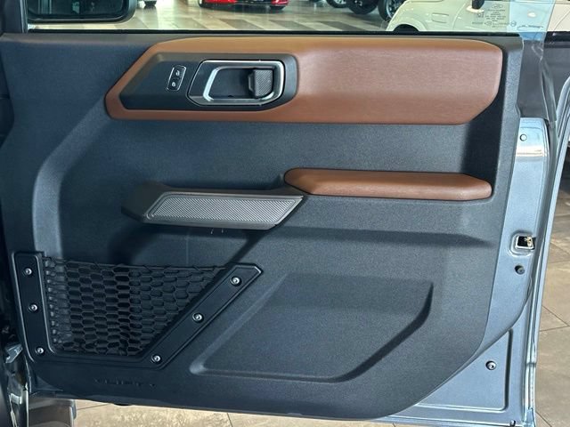 Used 2023 Ford Bronco Outer Banks AWD/4WD image 43